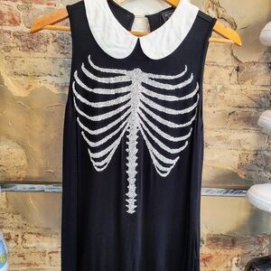 Sleeveless Collared Skeleton Beaded shirt
